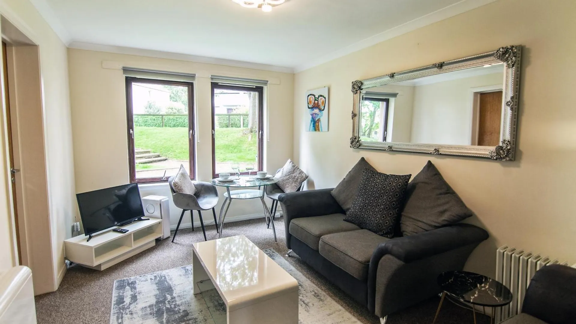 The Summit Apartment - Aberdeen City Centre - Perfect For Long And Short Stay