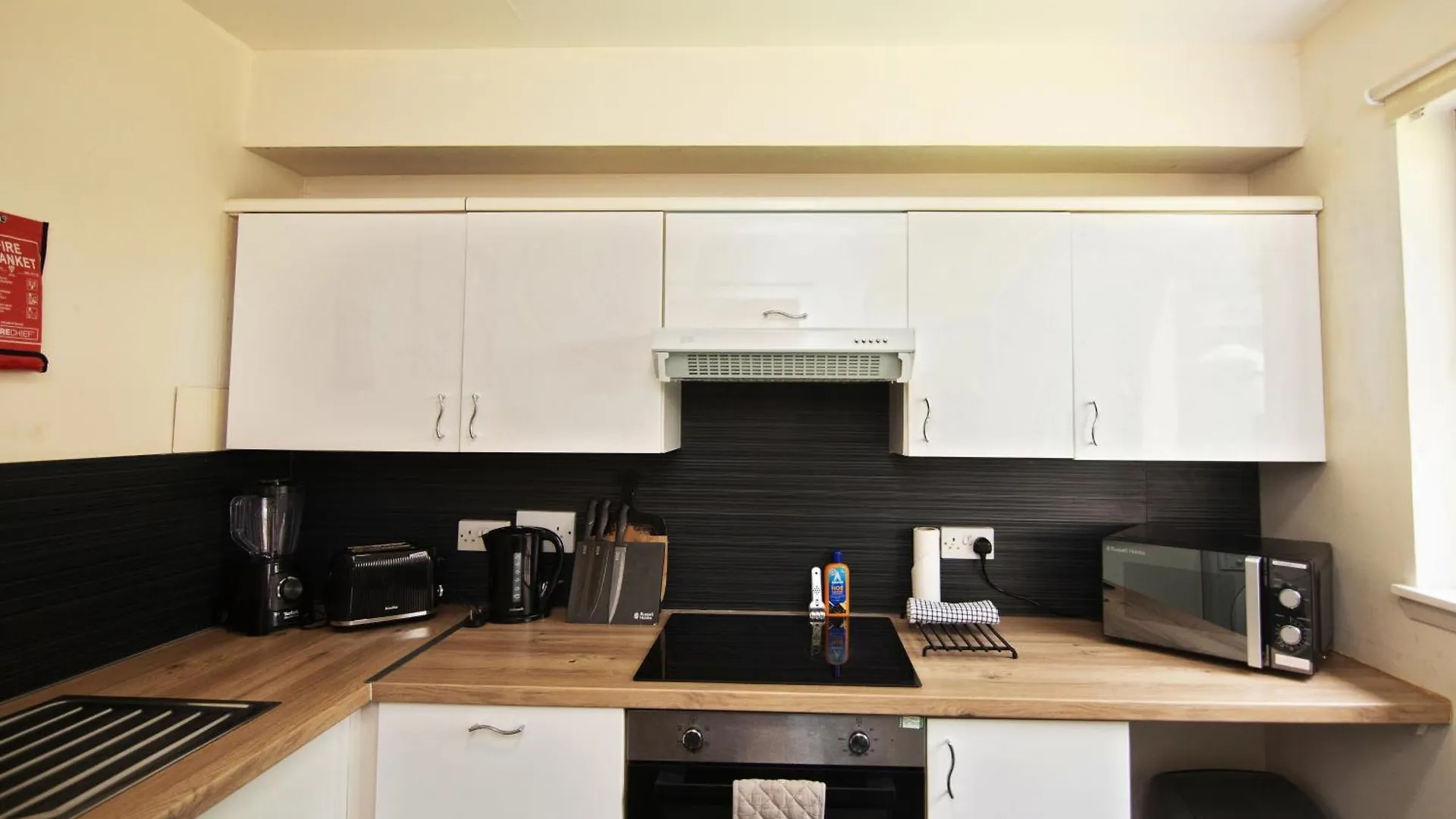 The Summit Apartment - Aberdeen City Centre - Perfect For Long And Short Stay